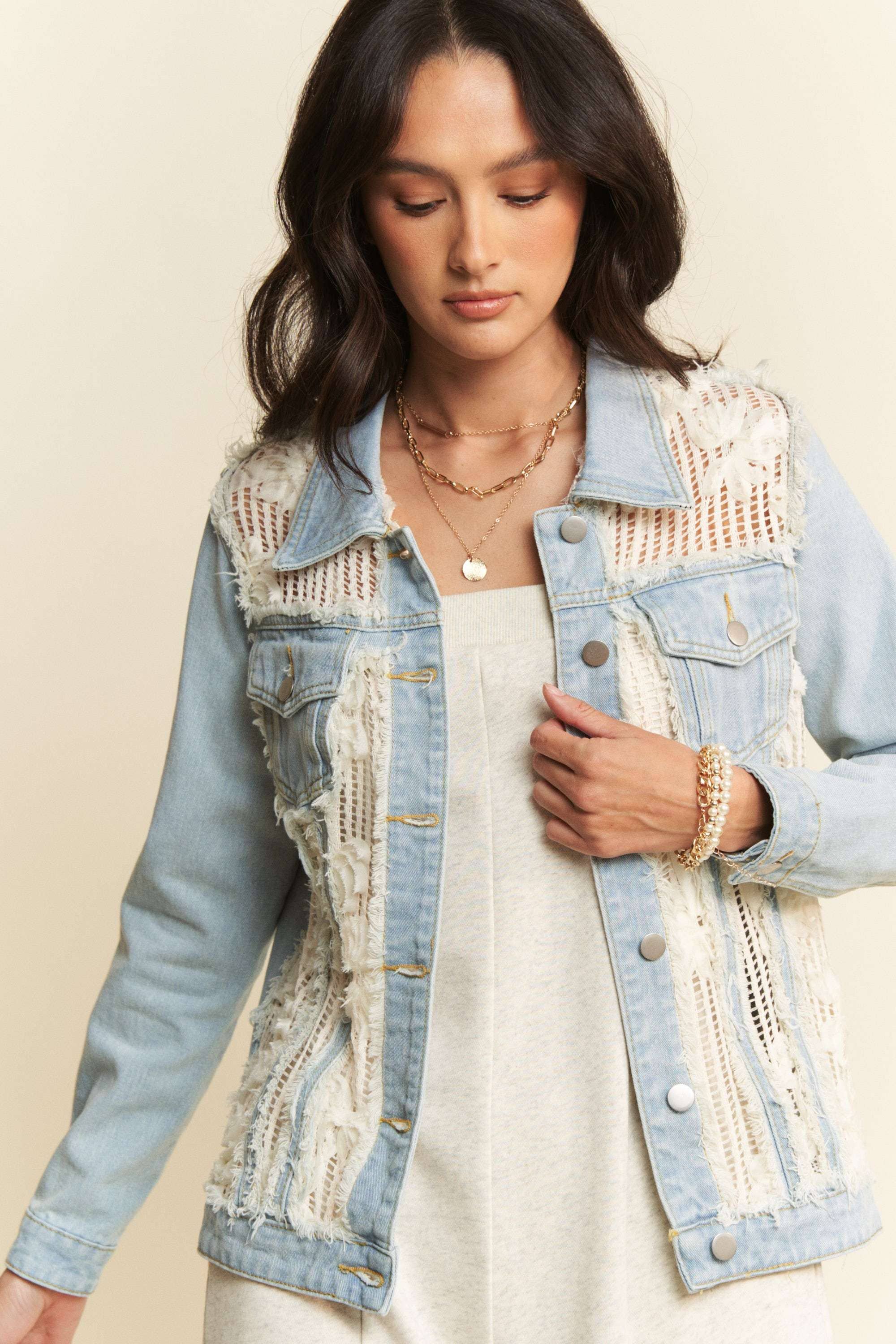 FRAYED LACE PANEL DENIM JACKET