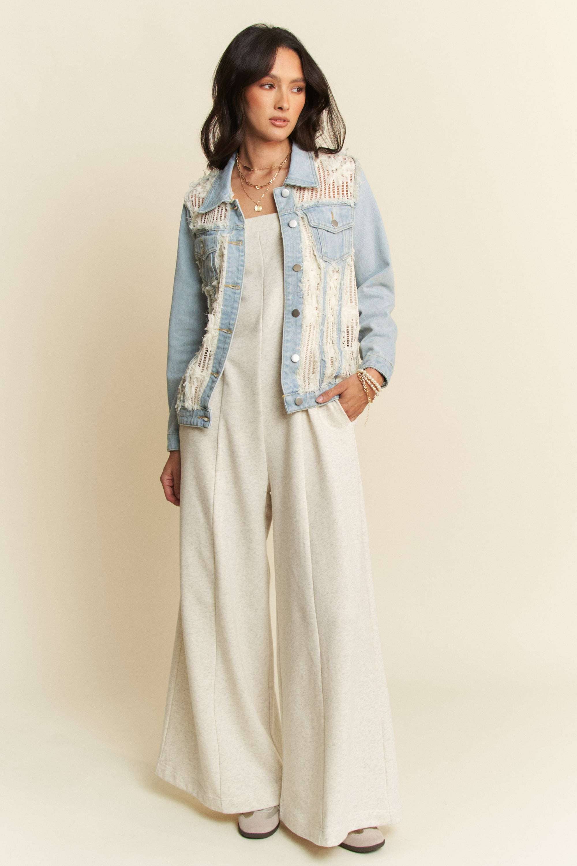 FRAYED LACE PANEL DENIM JACKET