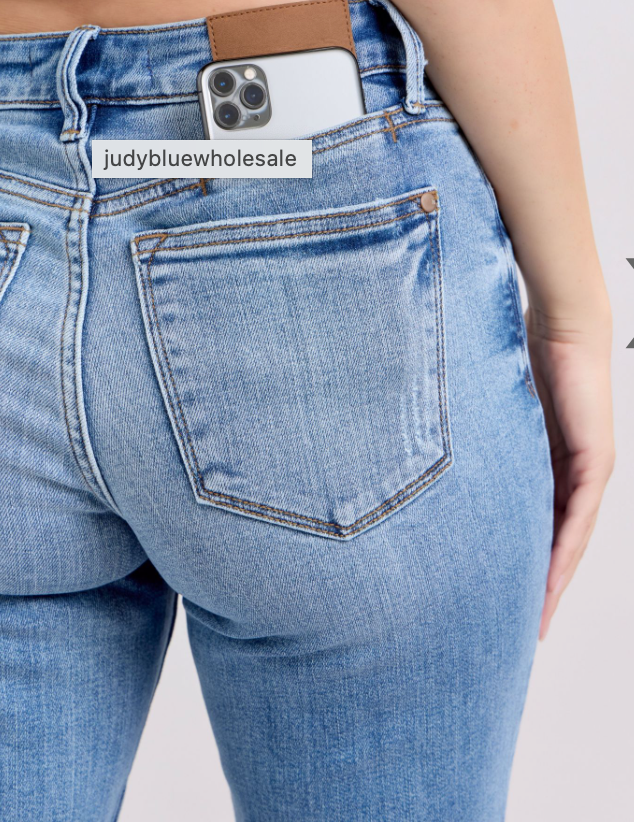 Slim Fit Vintage Wash Straight Leg Judy Blue Jean