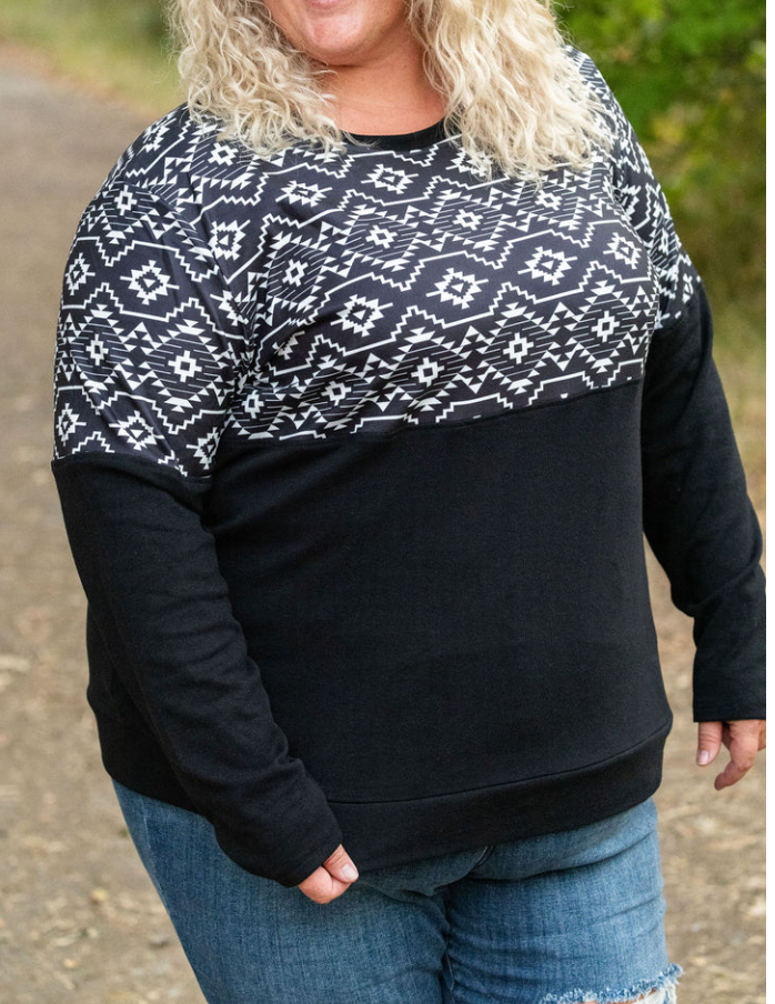 Black Geometric Pullover Sweatshirt