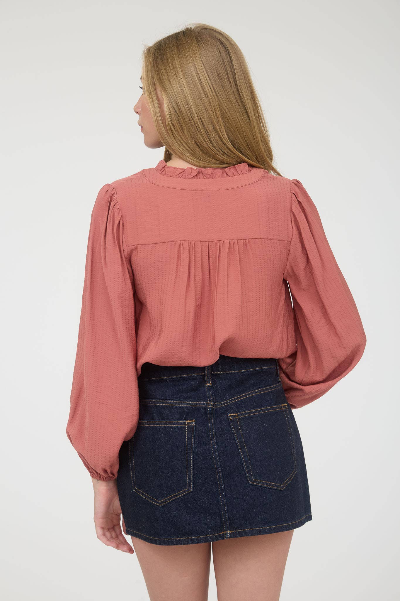 RUFFLE NECK BUTTON DOWN LONG SLEEVE TOP