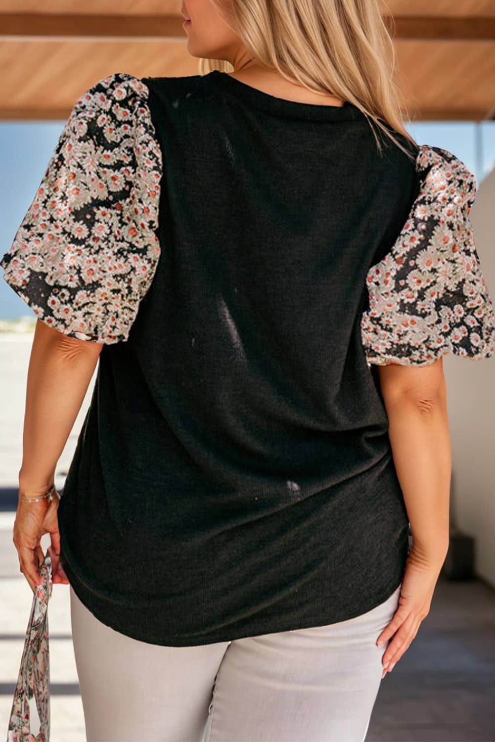 Plus Size Daisy Printed Short Bubble Sleeve